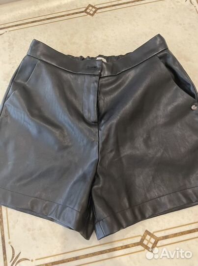 Шорты кожаные Miss Grant