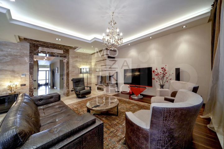 Таунхаус 520 м² на участке 2 сот.