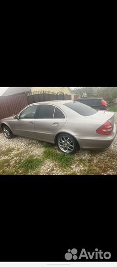 Mercedes-Benz E-класс 1.8 МТ, 2003, 470 000 км