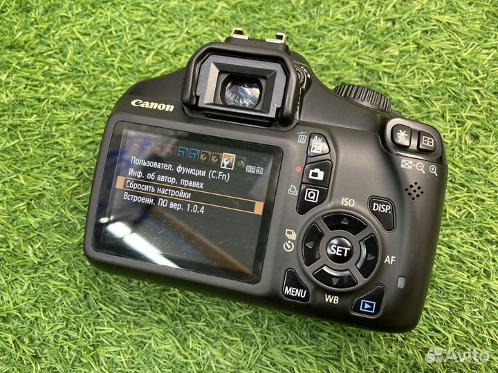 Canon EOS 1100D kit 18-55mm 59.200 кадров
