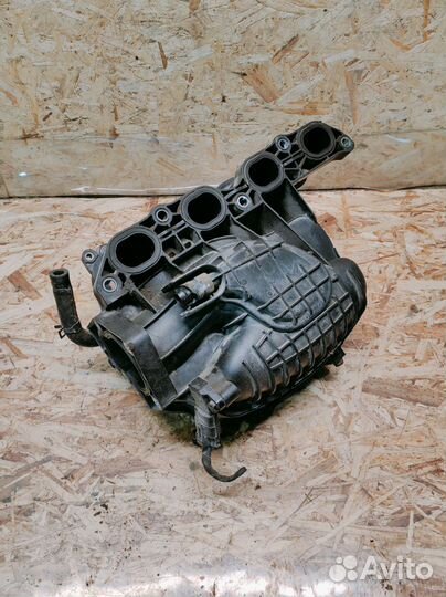 Коллектор впускной Kia Cerato