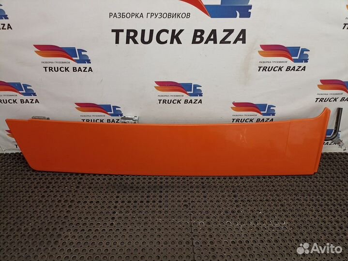 Спойлер кабины левый Mercedes-Benz Actros