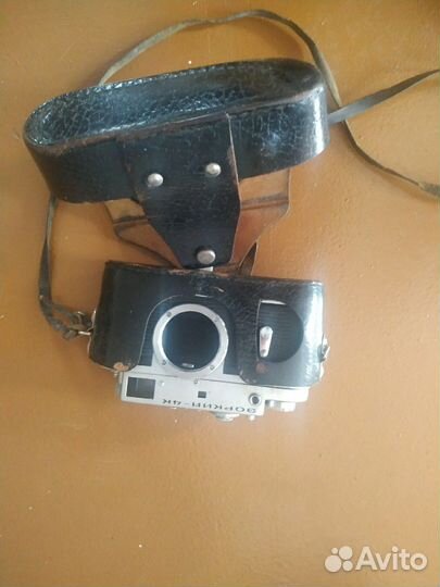 Плёночный фотоаппарат