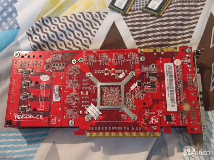 Видеокарта GTX 9800