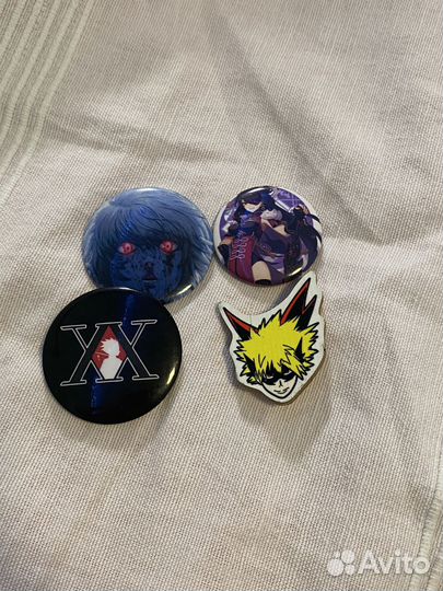 Значки с аниме