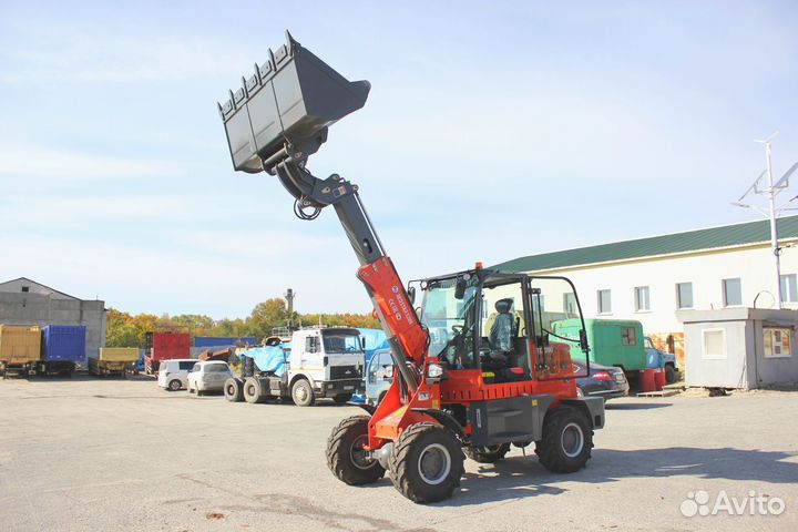 Телескопический погрузчик Redstar TL2000, 2023