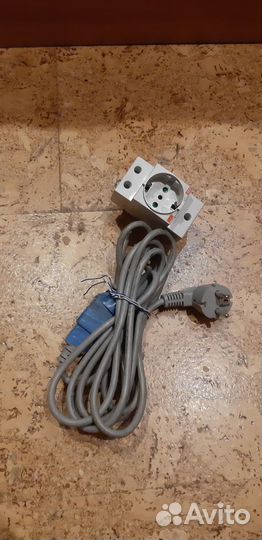 Кабель питания для компьютер