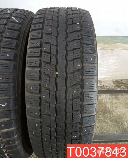 Dunlop SP Winter Ice 01 235/65 R17 108T