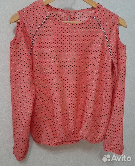 Женская одежда 40-42