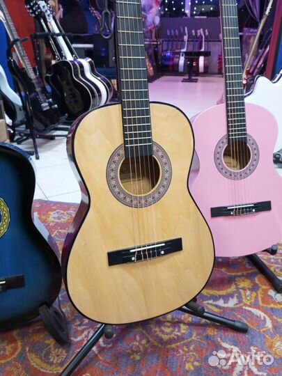 Гитара 3/4 классическая