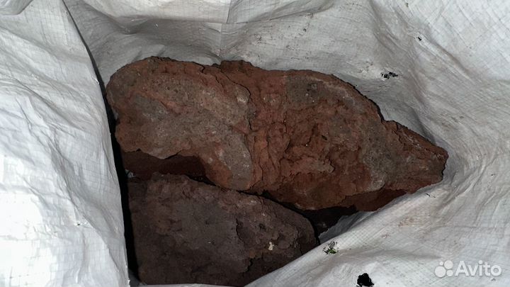 Вулканическая лава для аквариума