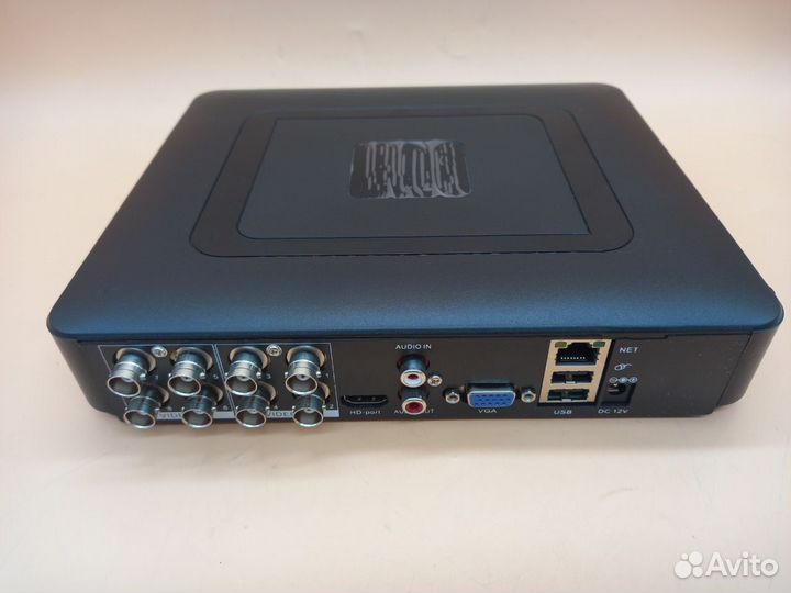 С дефектом 836115 Регистратор видеонаблюдения simi