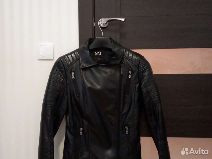 Ветровки, куртки