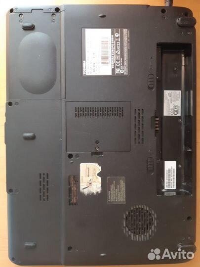 Ноутбук Toshiba Satellite L300D -11M