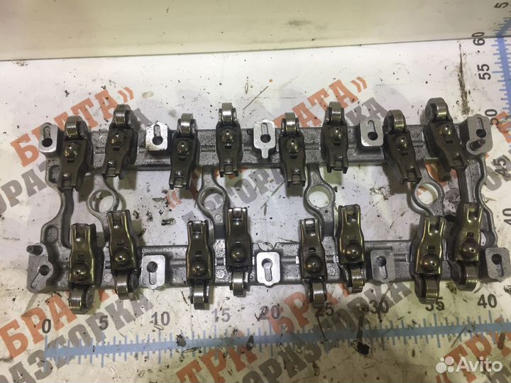 Форд Транзит Ось коромысел