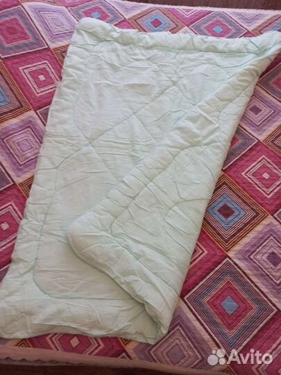 Детское одеяло в кроватку