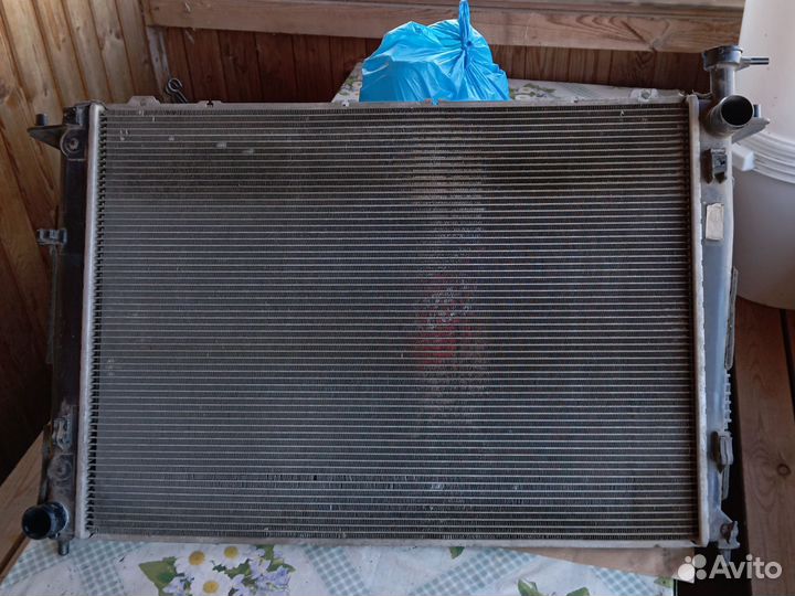 Продам радиатор киа соренто 2 рест. 2014 бензин