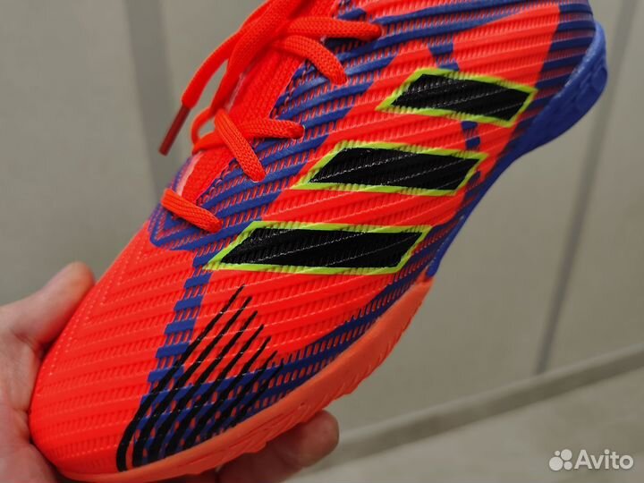 Сороконожки adidas predator