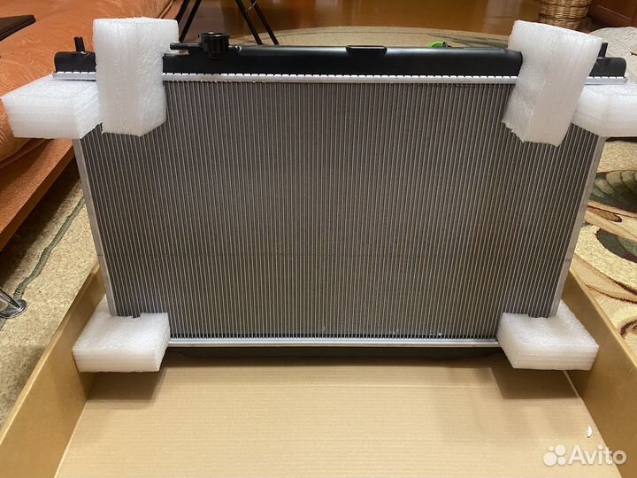 Радиатор Honda CR-V 4 б/у