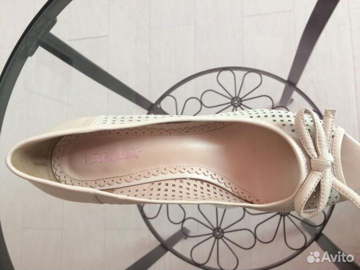 Туфли Alba замшевые пятка и каблук кожа размер 39