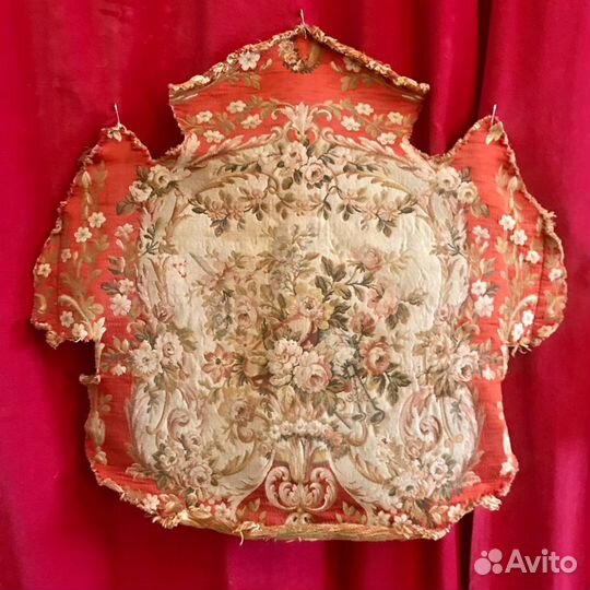 Античные французские гобелены для 2 кресел