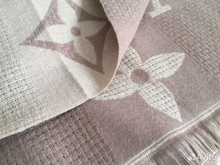 Коричнево-бежевый кашемировый палантин LV