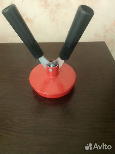 Закаточная машинка для жестяных банок