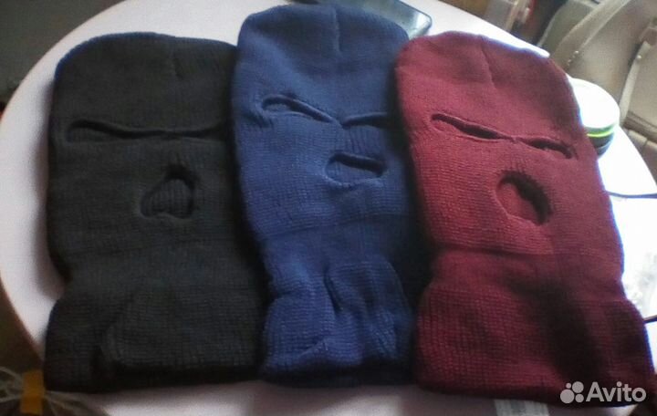 Балаклава с тремя отверстиями