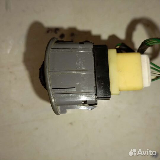 Блок управления зеркалами Toyota Corolla E11