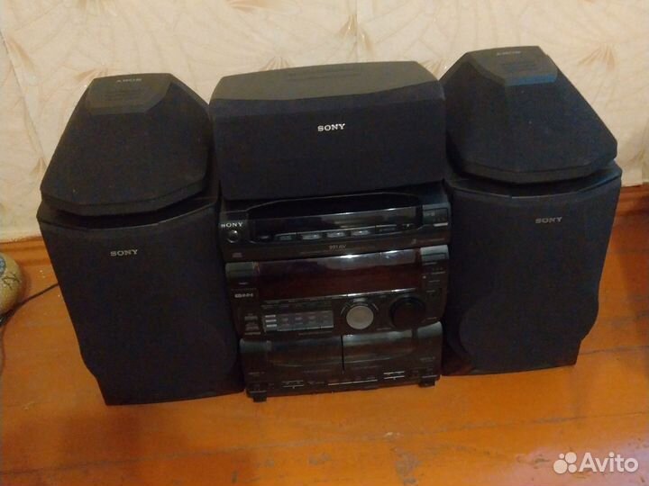 Музыкальный центр Sony