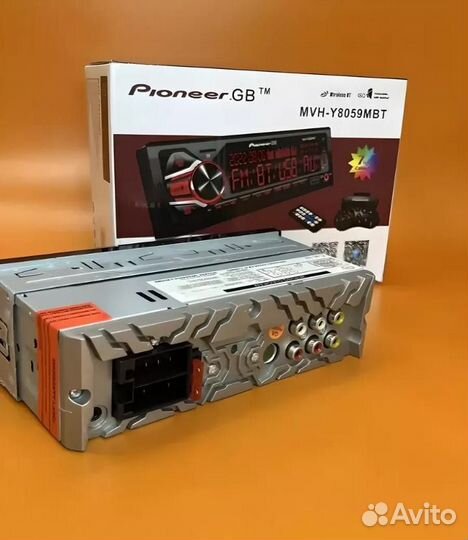 Мощная магнитола Pioneer с блютус