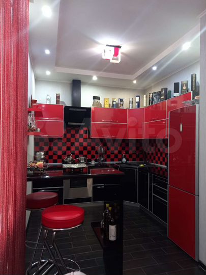 Дом 240 м² на участке 10 сот.