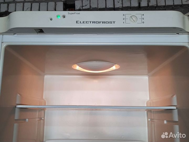 Холодильник бу. Склад мебели бу