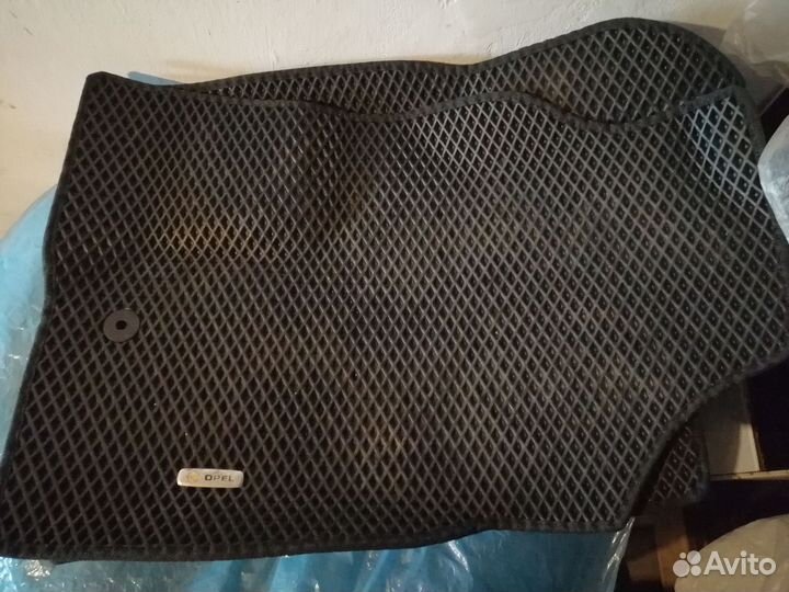 Коврики Euro черного цвета для Opel Antara