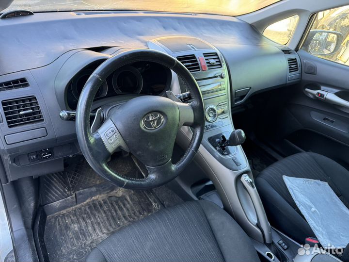 По запчастям Toyota Auris 1,6л ркпп