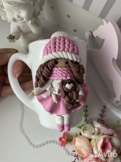 Кружка с декором из полимерной глины