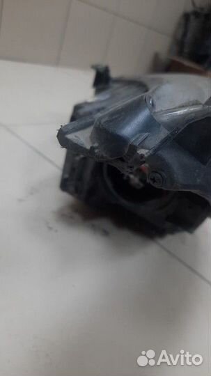 Фара правая Hyundai Solaris