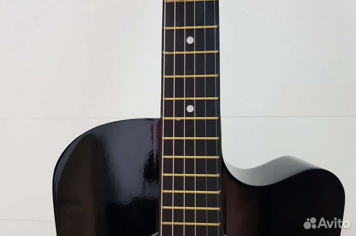 Акустическая гитара Belucci