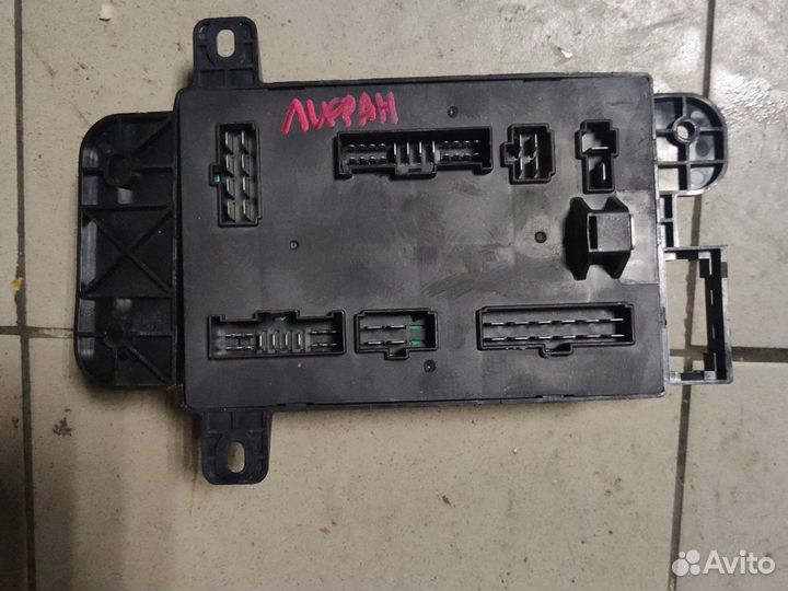 Блок предохранителей Lifan X60 (S3722100G) 1.8