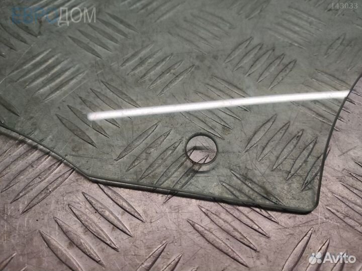 Стекло переднее левое на BMW F20 s1141261