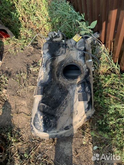 Топливный бак Chevrolet Aveo T300