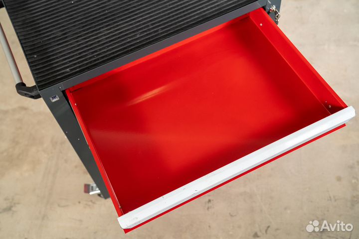 Тележка инструментальная 8 ящиков