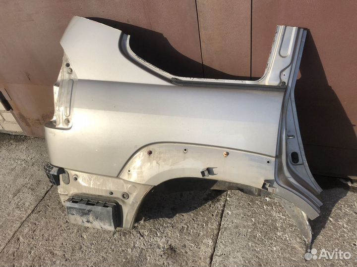 Крыло заднее правое Land Cruiser Prado 120