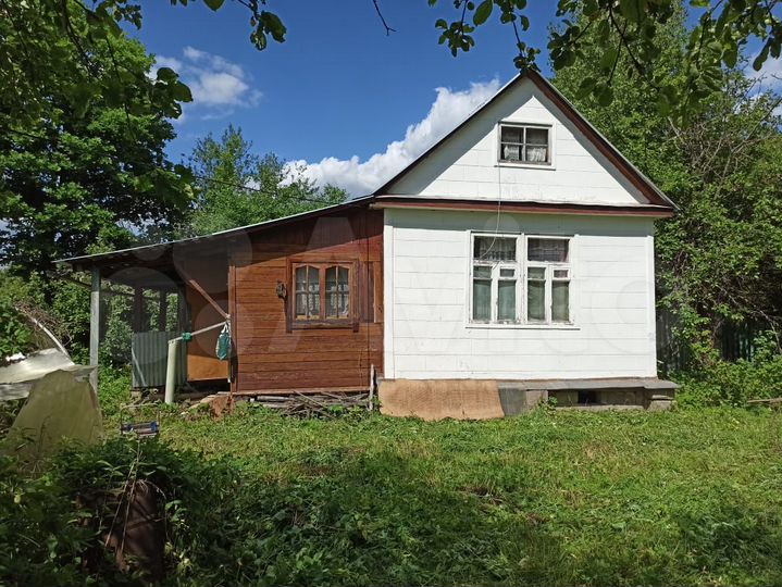 Дача 50 м² на участке 6,5 сот.