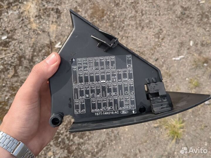 Бардачок Мондео 3