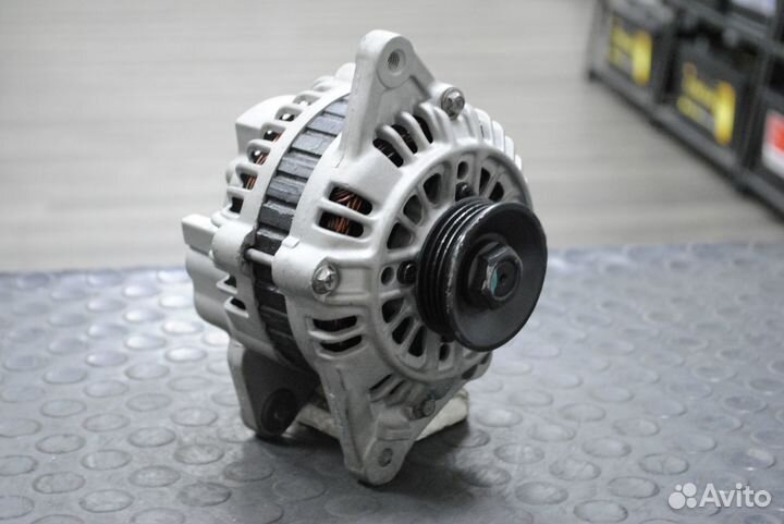 Генератор Hyundai Accent 1.3, Lantra 1.5, 1.6 б/у