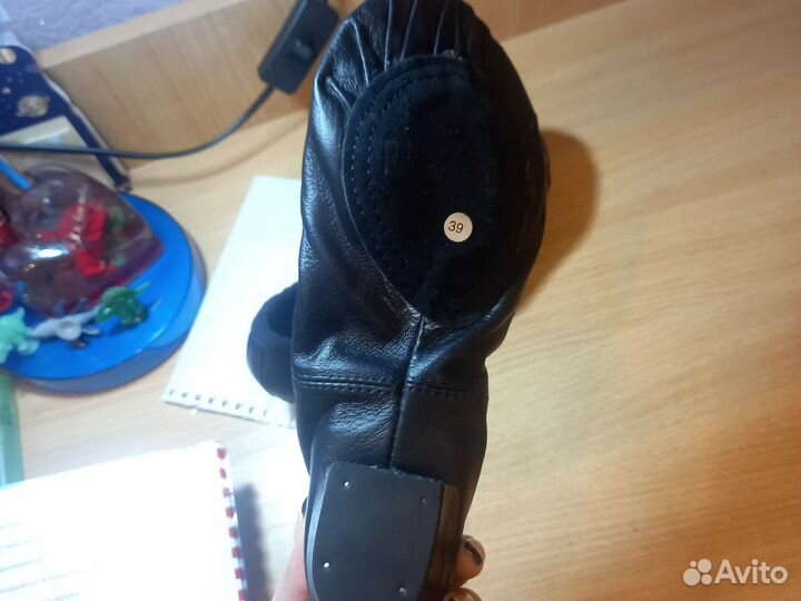 Танцевальные туфли