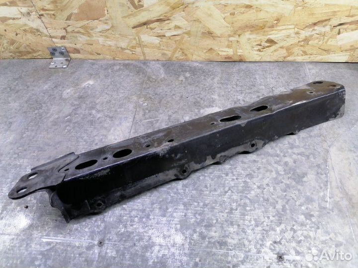 Балка (установка/гарантия) передняя правая Toyota