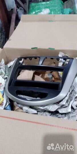 Рамка 1 din для магнитолы на Hyundai Solaris 1