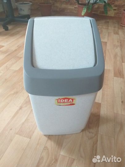 Продам контейнер для мусора